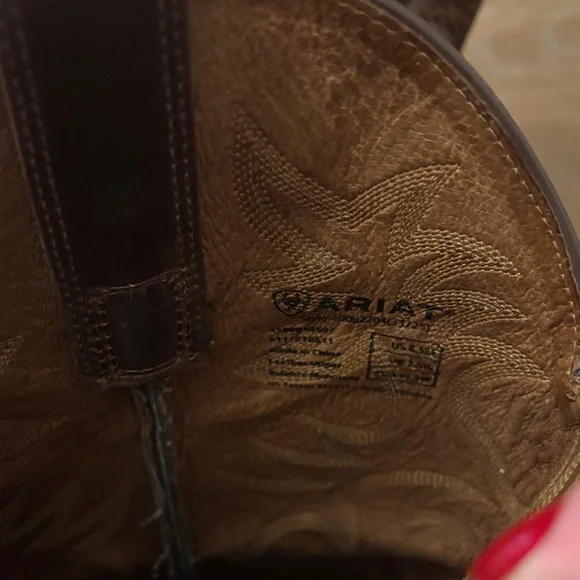 Ariat haritage Dark Brown Western Boots size 8.5 - Picture 3 of 9